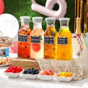 Clear Glass Pitcher, Square Glass Carafe with Lid