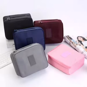 Travel Make Up Mini Bag Organizer
