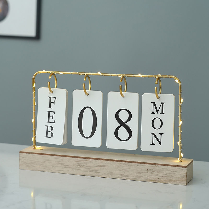 Desktop Calendar With Light