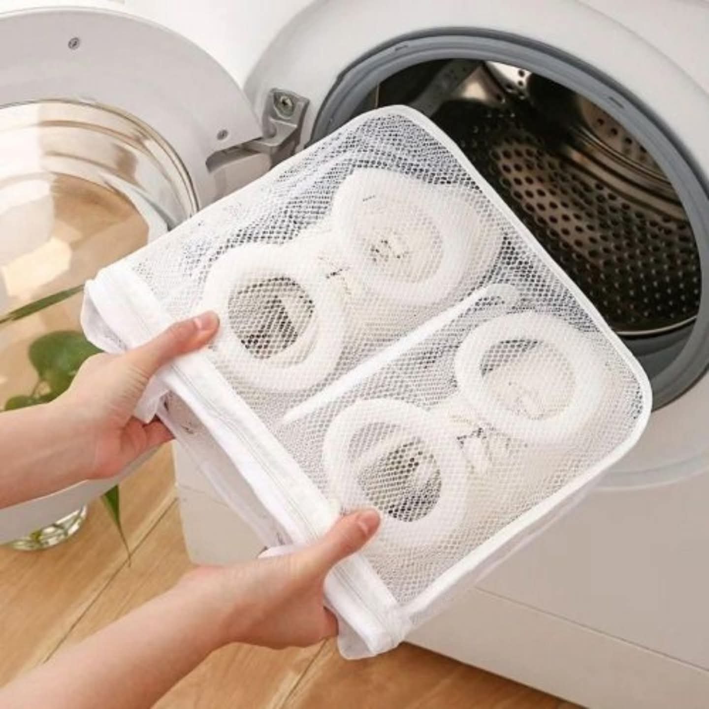 Shoe mesh laundry bag