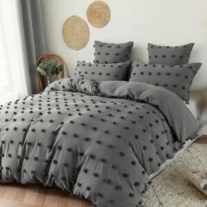 Luxury Tufted Dot Design Duvet cover set.